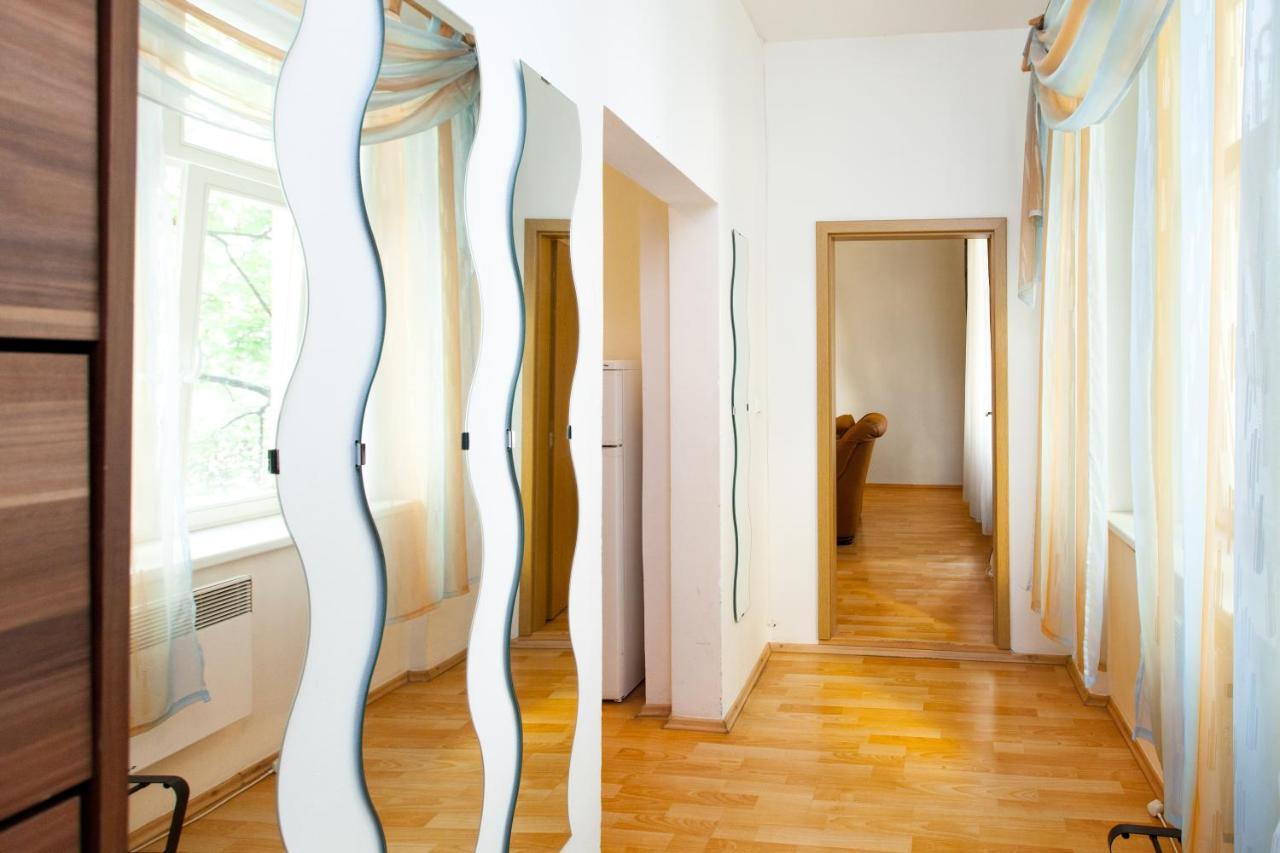 Premier Apartments Near The Museum Prag Exterior foto